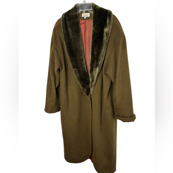 Vintage Jackets & Blazers - VTG Long Wool Maxi Coat Brown With Moss Green Fur Collar Size 12 Made In USA